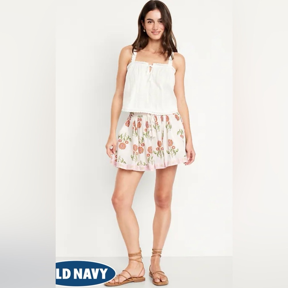 Old Navy Floral High Waist Shorts - Pink and White
